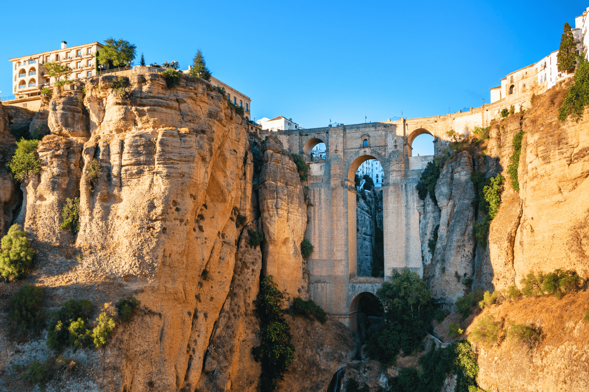 A Luxurious Day Trip to Ronda: Culture, History, and Elegance - Luxury ...