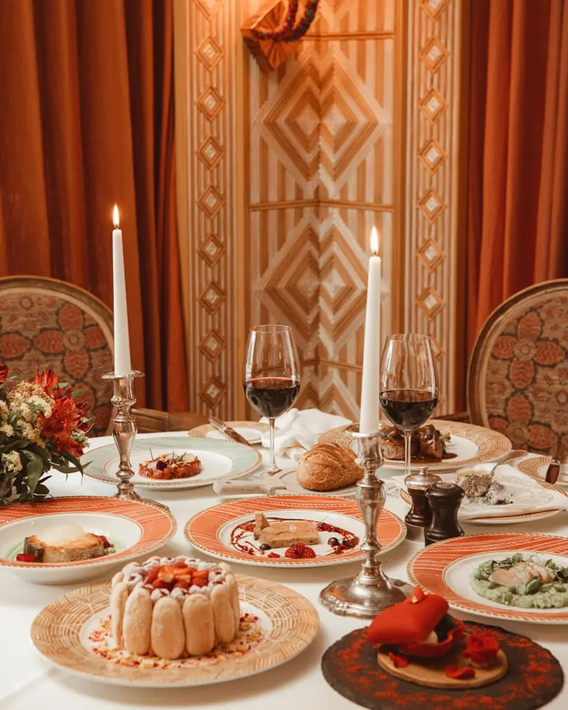 dining at the grill marbella