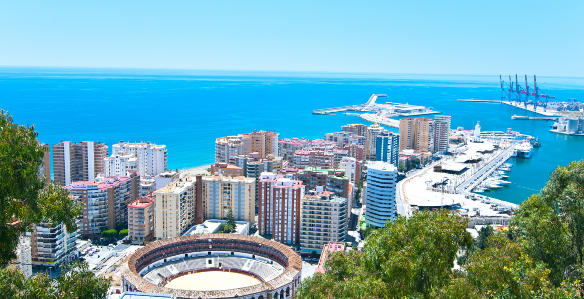 A Luxurious Day Trip to Málaga