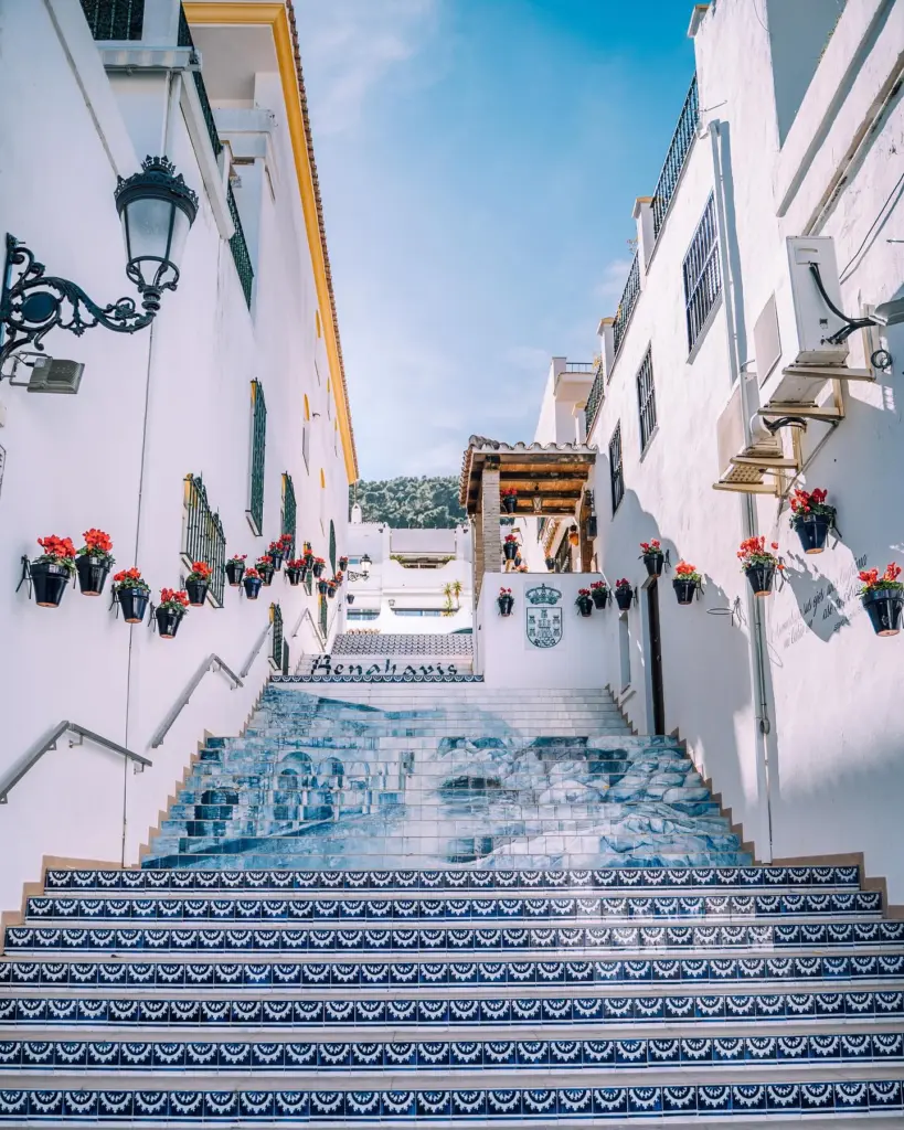 views through Benahavís