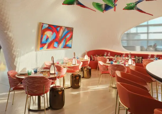 fashion themed restaurants and cafes in London