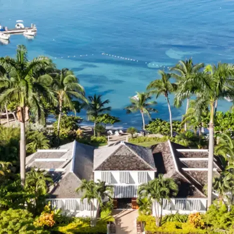 Romantic Art Through the Ages: Iconic Masterpieces That Celebrate Love