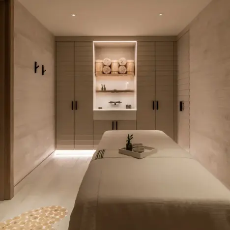 The Evolution of Fashion at the BAFTAs: A Stylish Journey since 1947