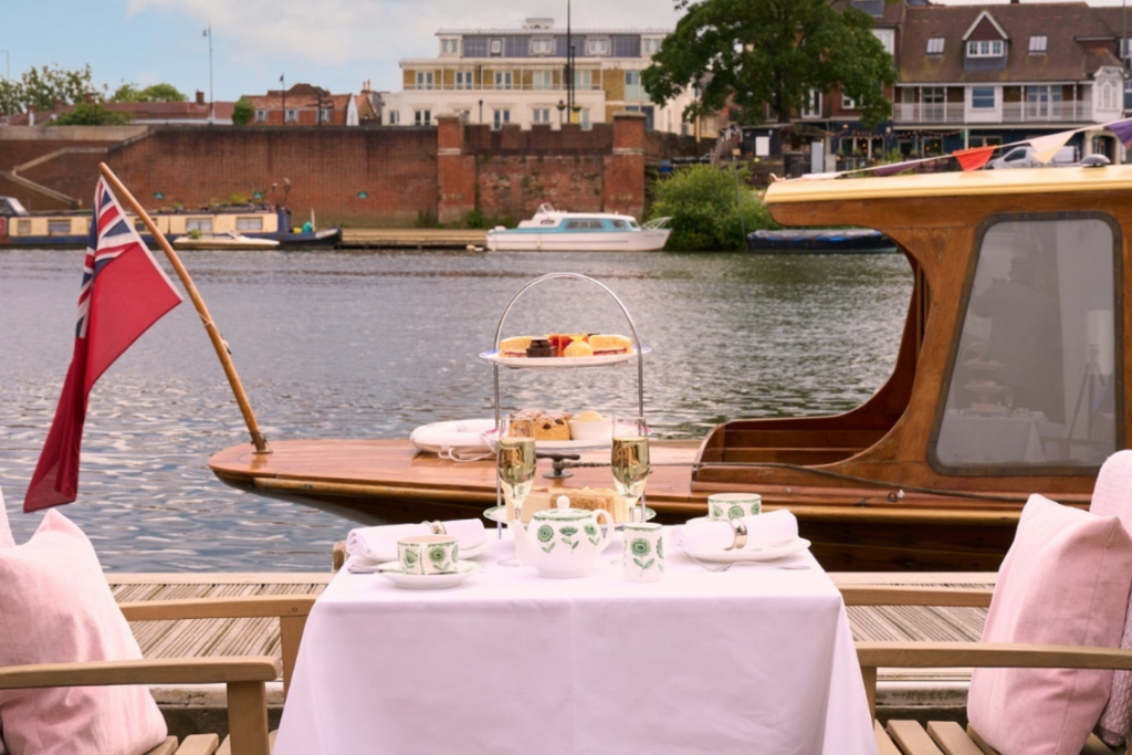 Review of 1665 Brasserie at The Mitre: An Unforgettable Dining Experience