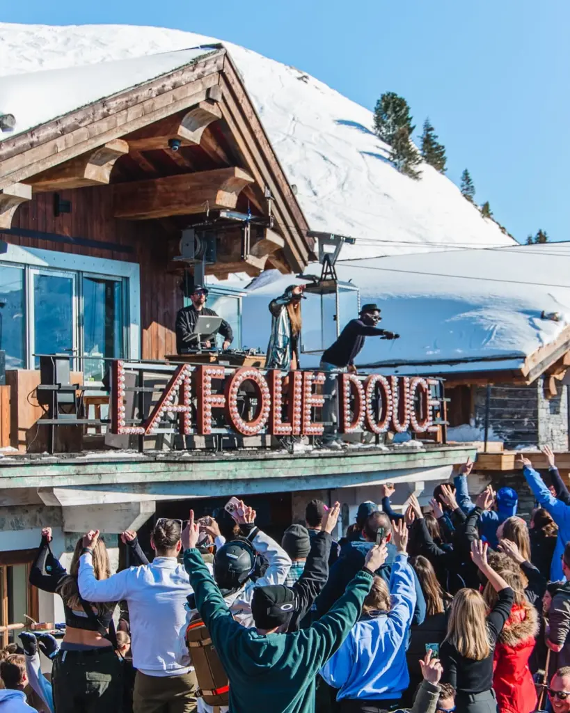 VIP vibes at la folie douce