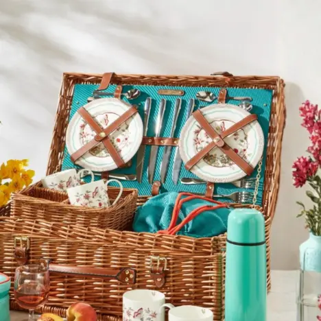 11 Luxury Florists in London for Easter Flowers and Spring Blooms