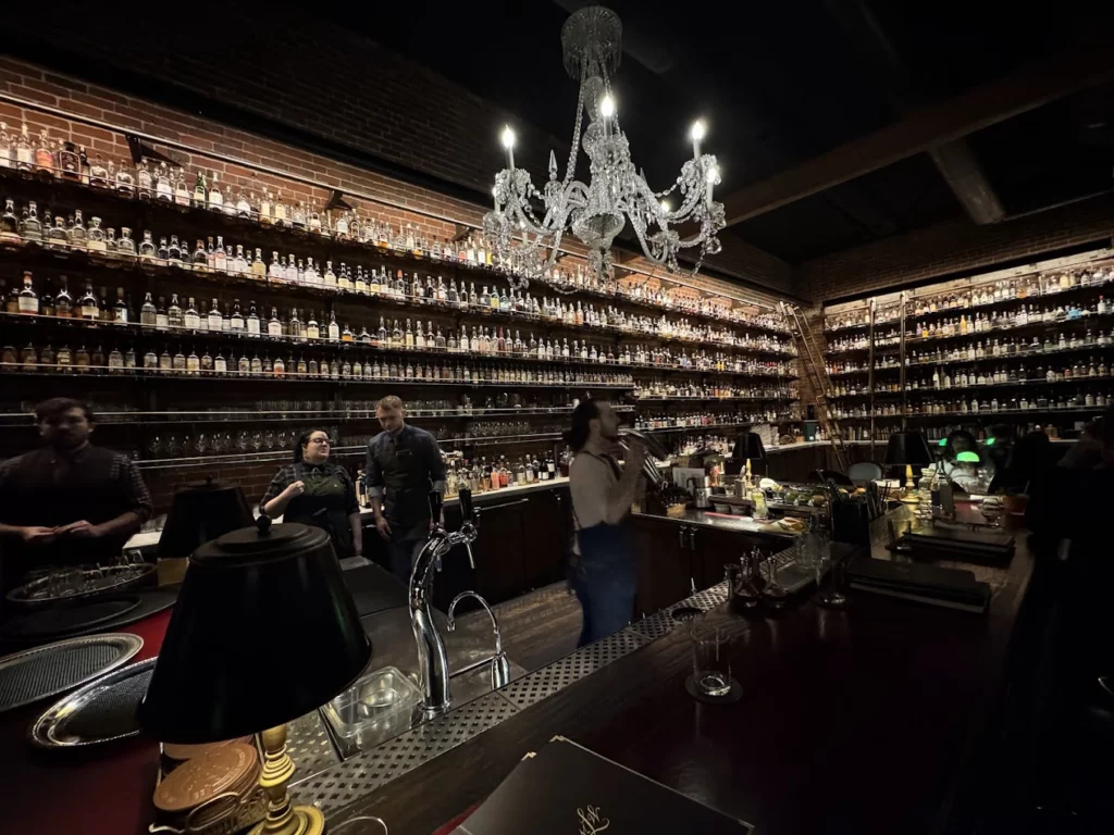 Multnomah Whiskey Library – Portland, USA