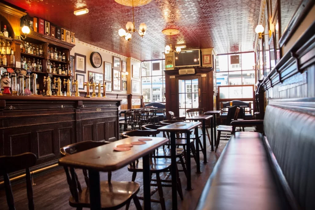 The Bow Bar – Edinburgh, Scotland