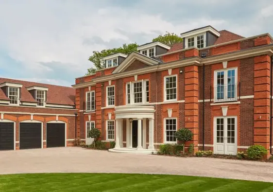 exclusive neighbourhoods in the UK