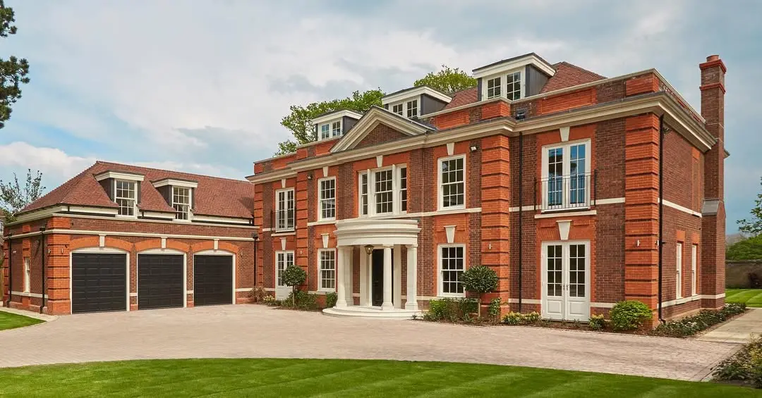 exclusive neighbourhoods in the UK