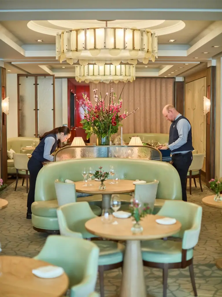 Murano dining area