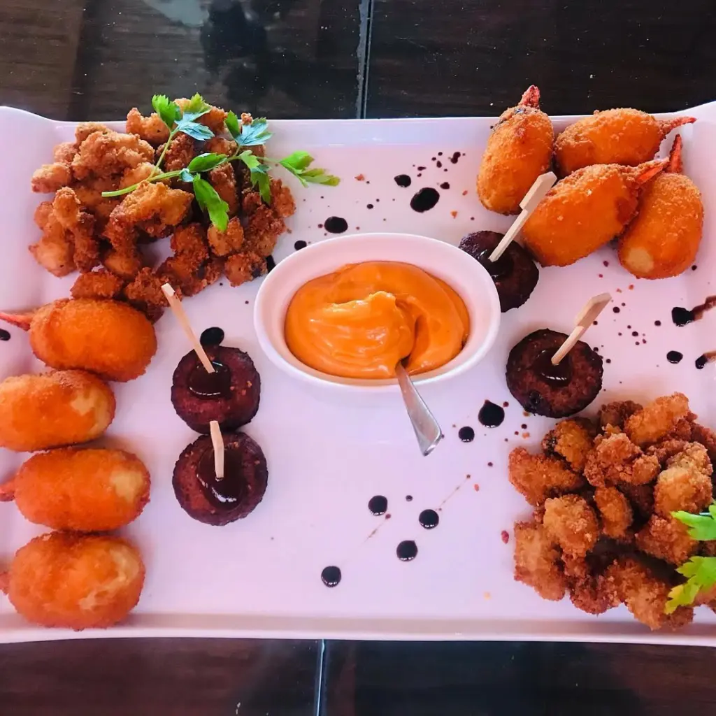 dining at restaurante canela