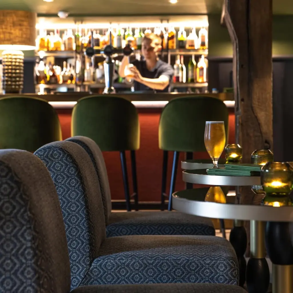 Dining in the Thames region