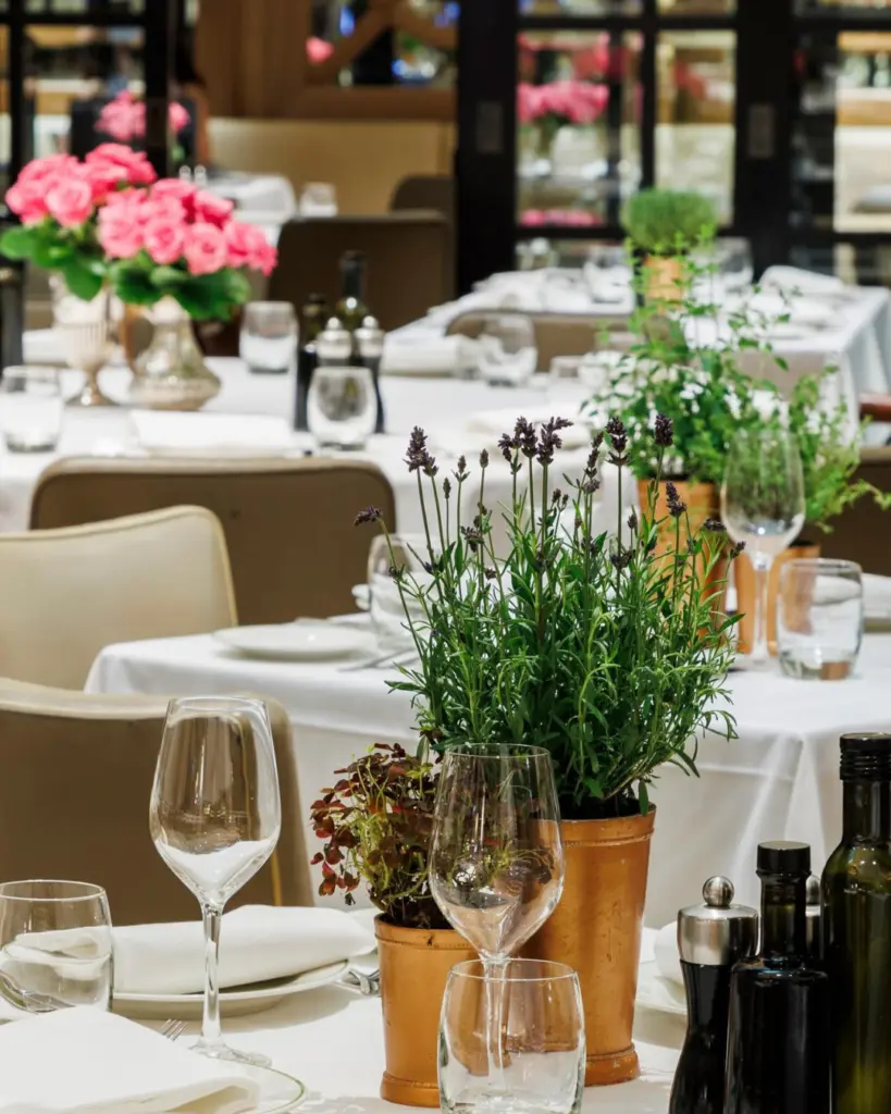 Novikov dining room
