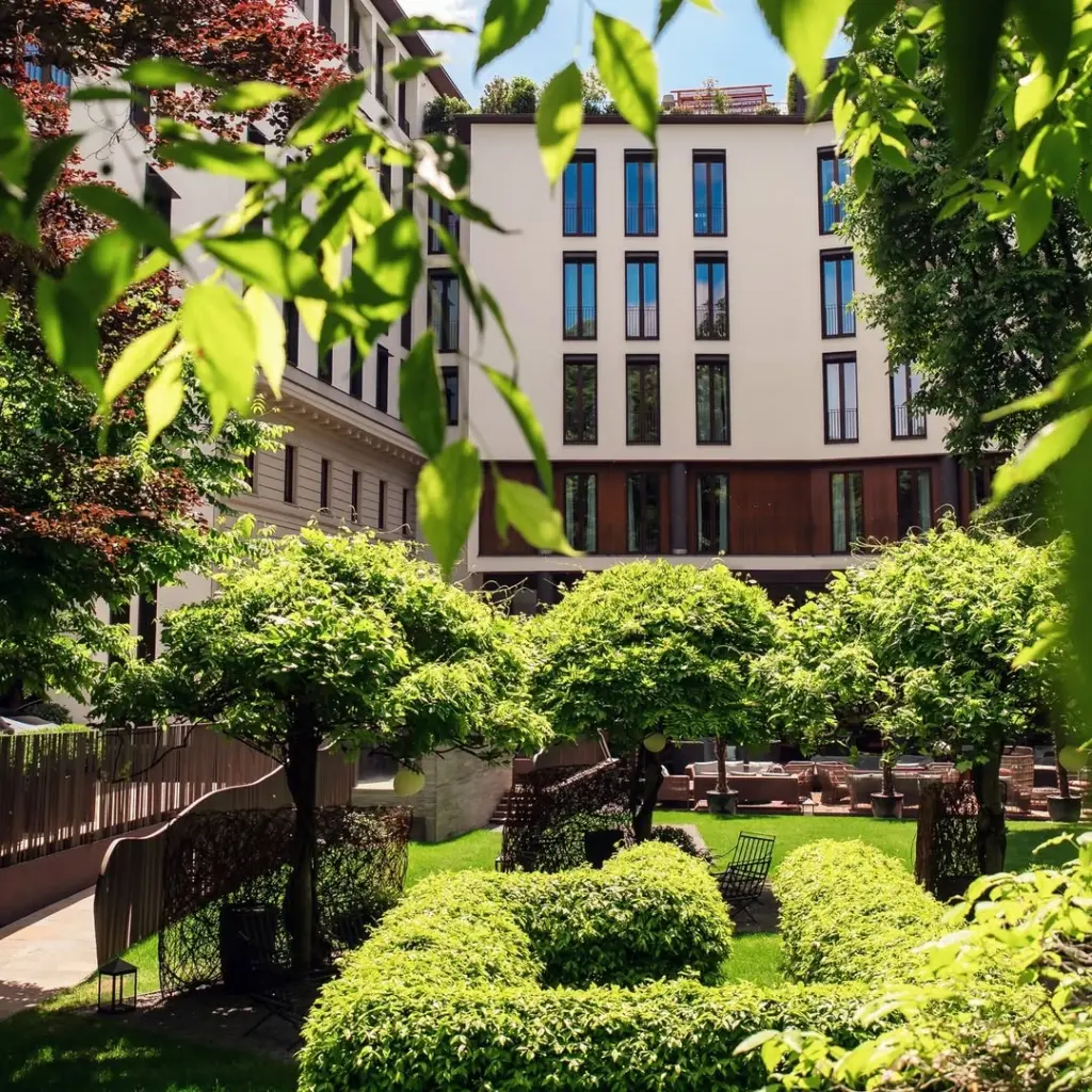 bvlgari hotel milan