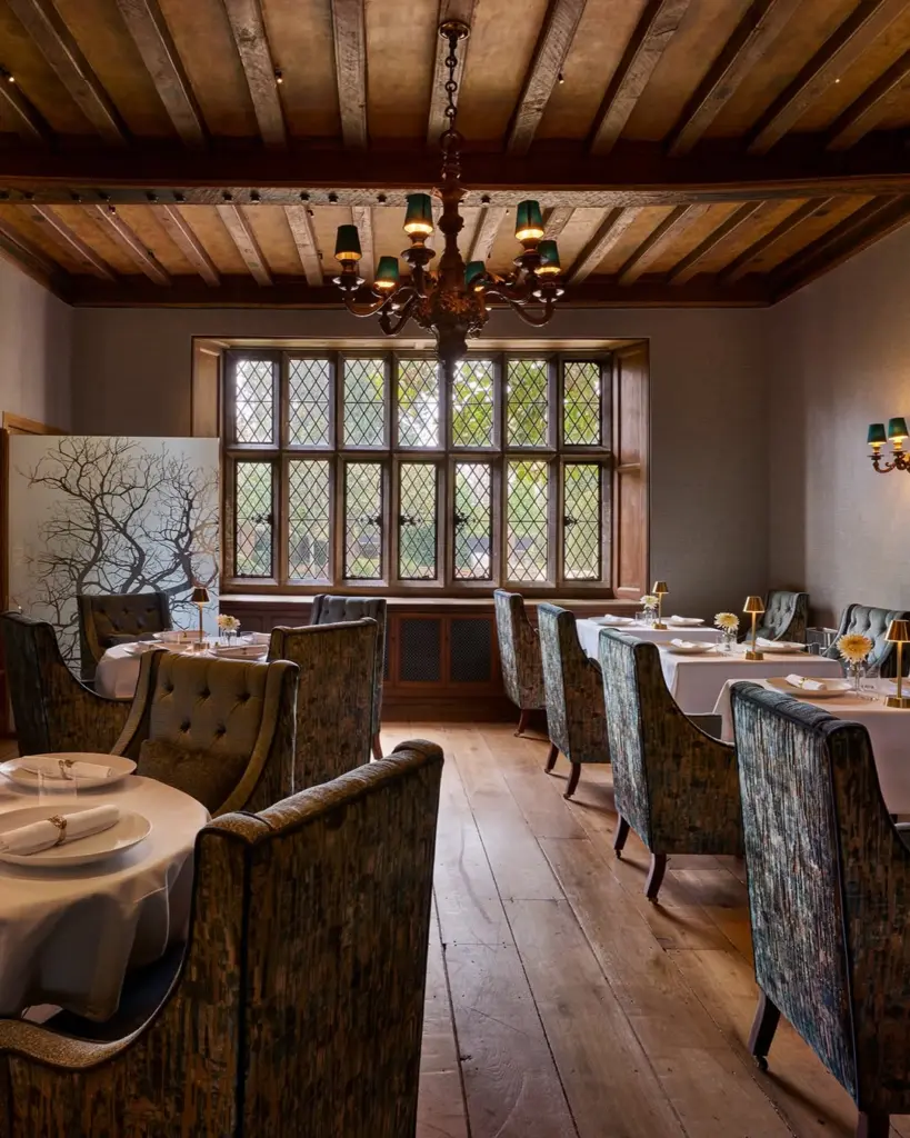 dining at The Tudor Pass
