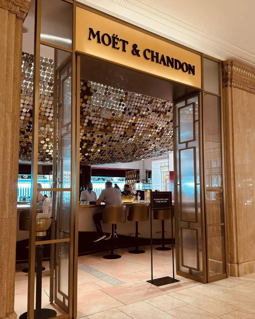 inside the Moët & Chandon Champagne Bar