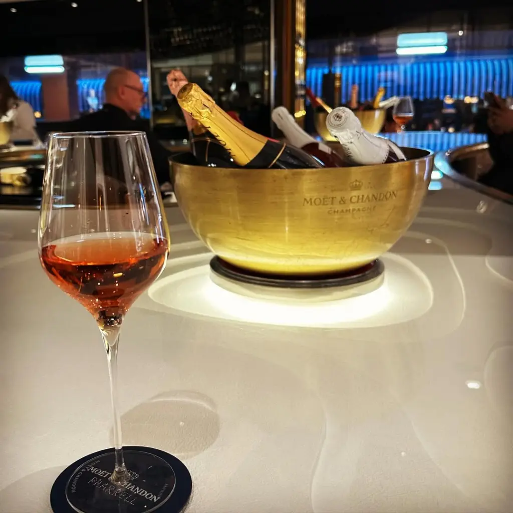 the Moët & Chandon Champagne Bar experience