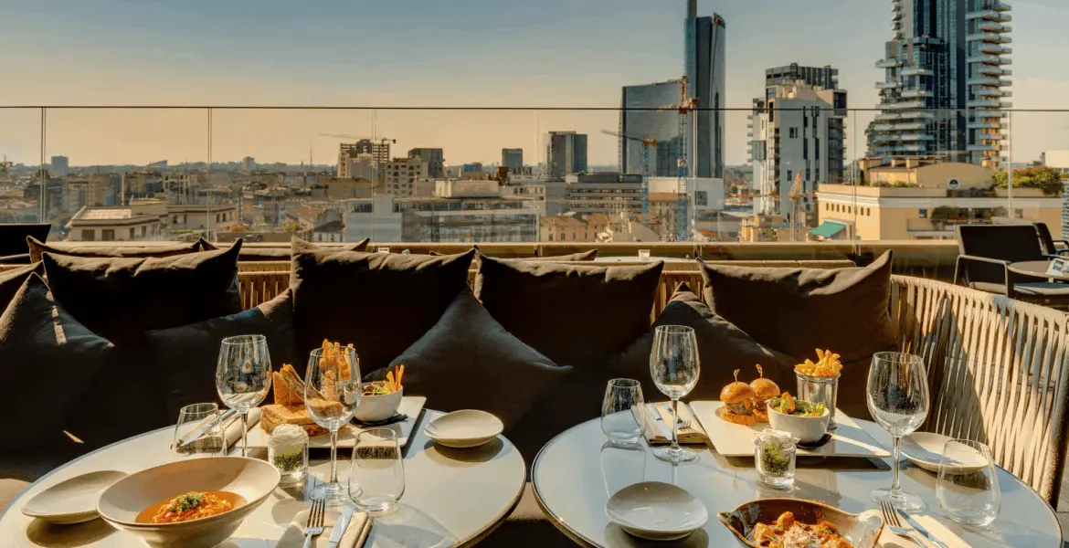 Best Aperitivo Spots in Milan