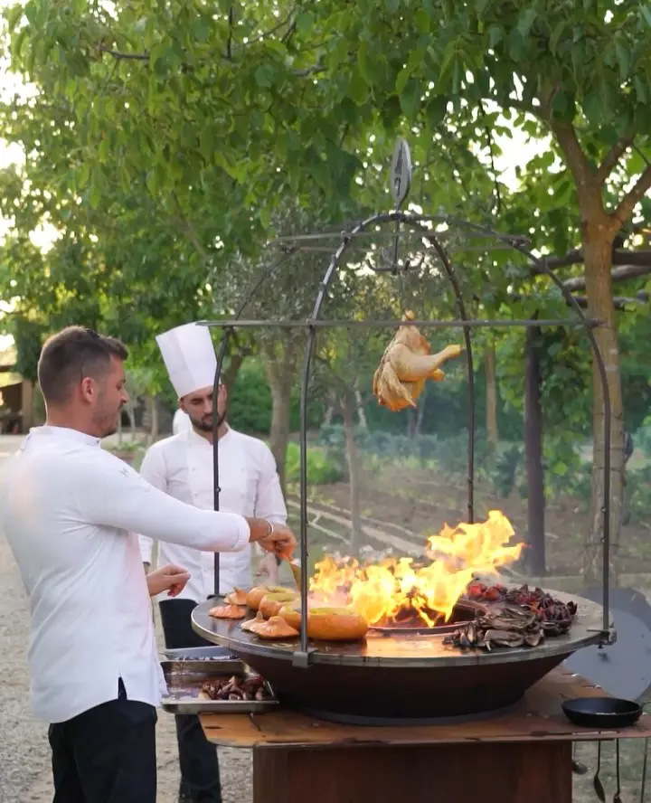 Borgo Santo Pietro culinary experience