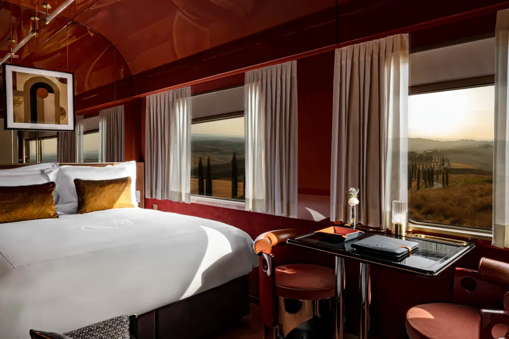 La Dolce Vita Orient Express
