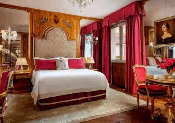 hotels in historical locations