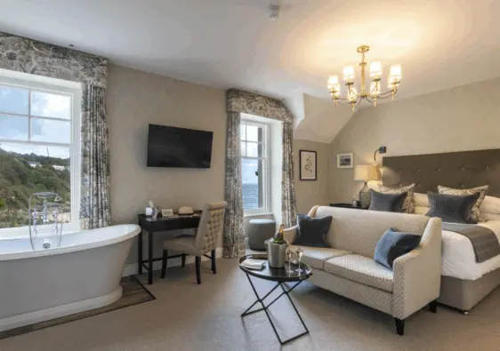 luxury seaside destinations in the uk