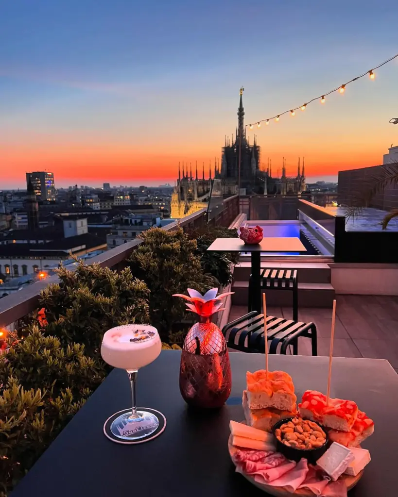 SunEleven Rooftop Bar