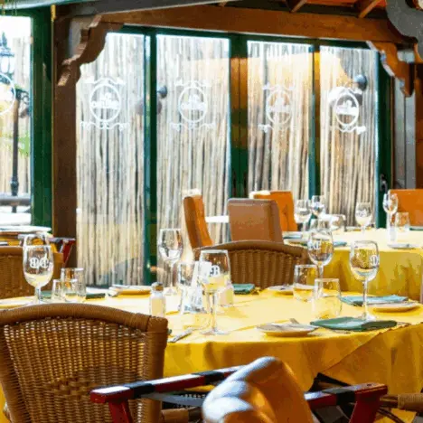 La Sala, Marbella: Refined Dining in the Heart of Puerto Banús