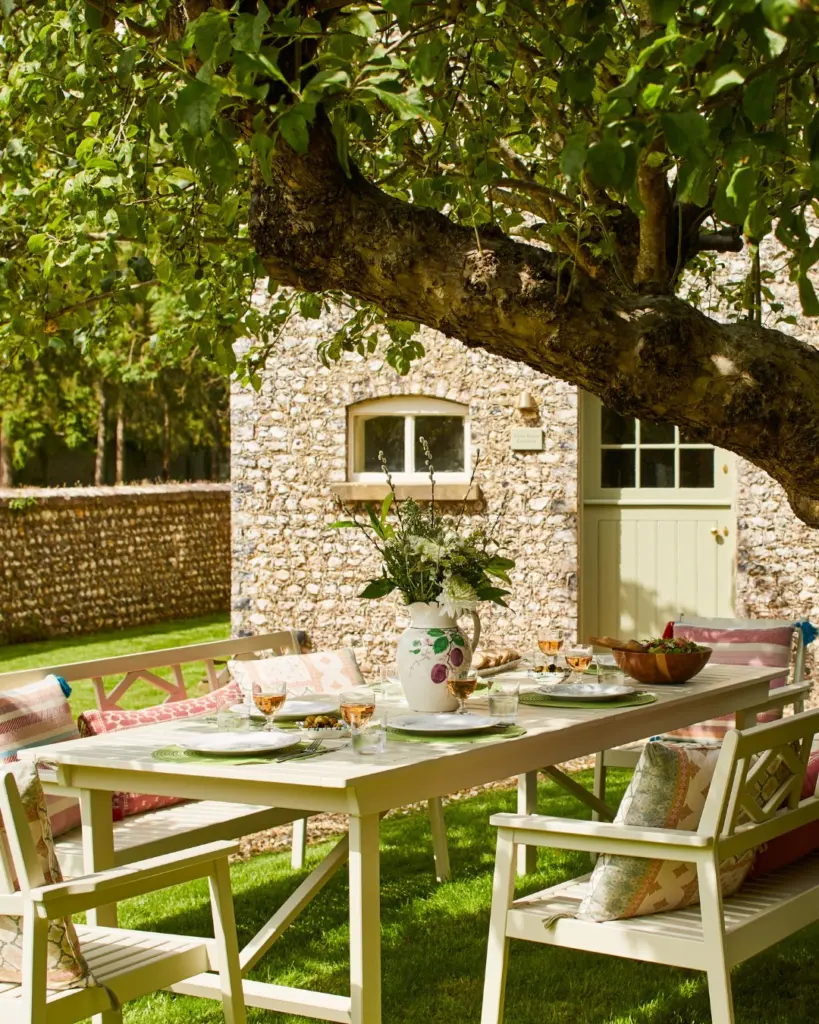 relaxed countryside retreat