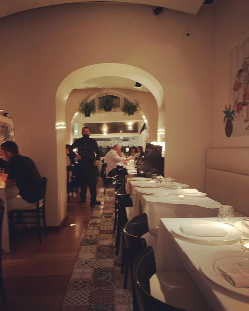 Aurora, Capri