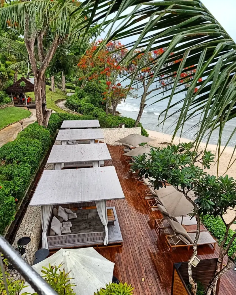 Sundara Beach Club