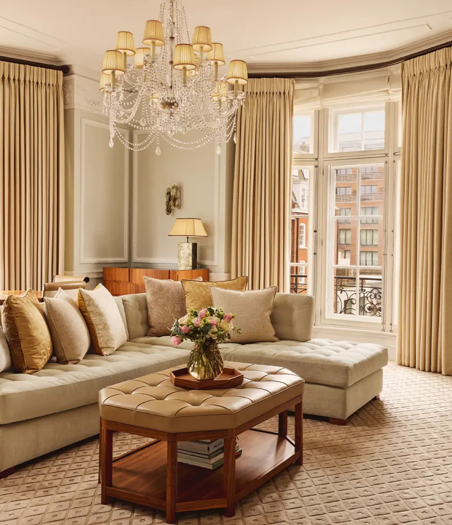 claridges corner suite 1170x1360