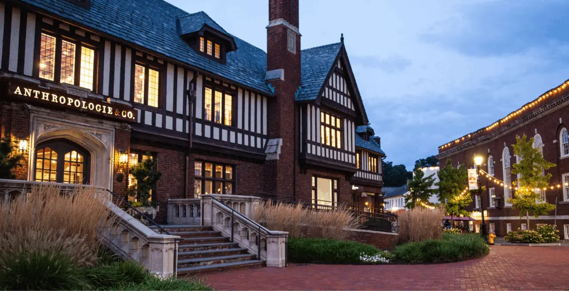 hotels that partner with fashion designers