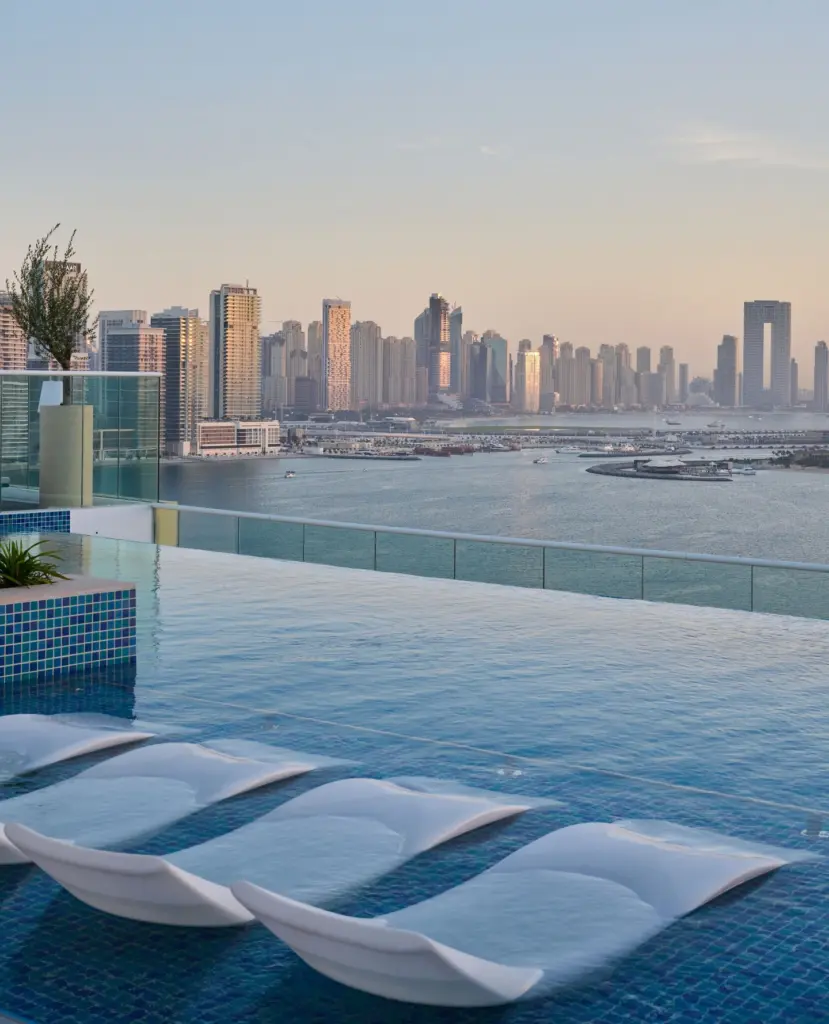 infinity pool at NH Collection Dubai The Palm
