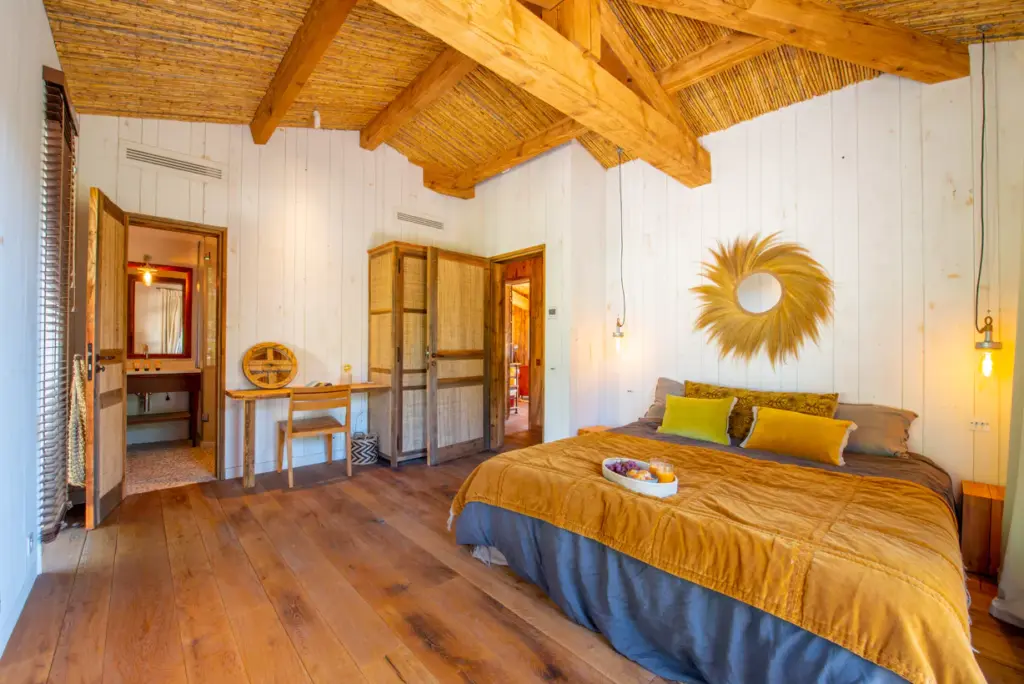 Saint Tropez Peninsula Villa Trudon with Tennis Court