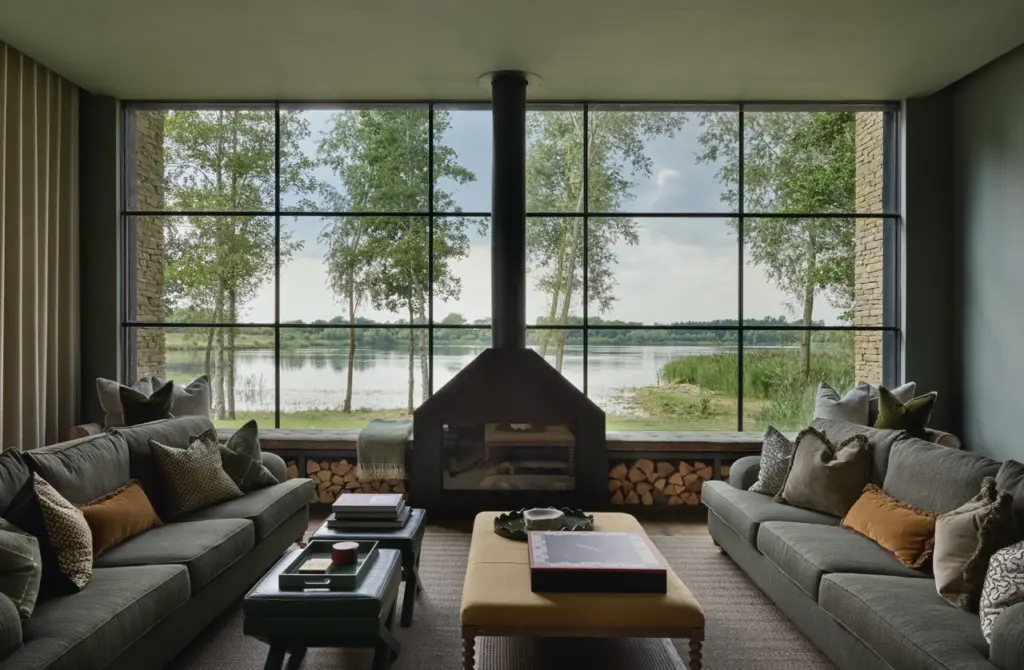 Swan Lake House, Burford (The Lakes by Yoo Estate)