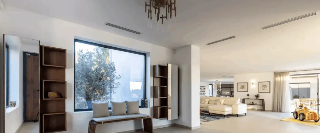  Le Cannet Contemporary Estate with Guest Villa