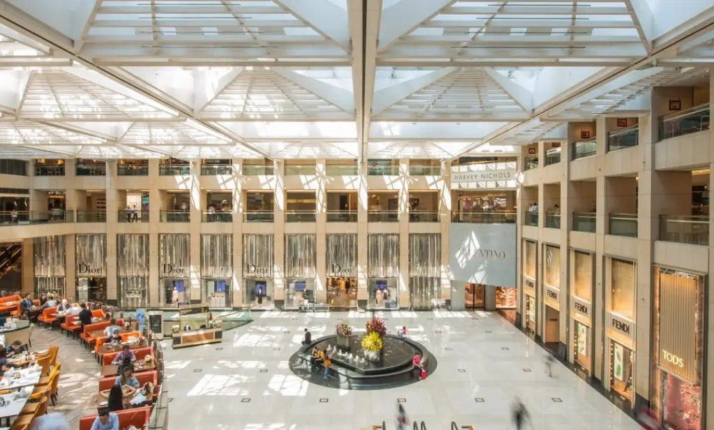 LANDMARK ATRIUM 1080x650 desktop