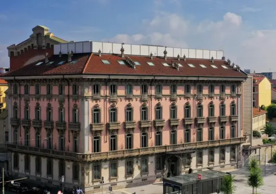 chateau monfort milan