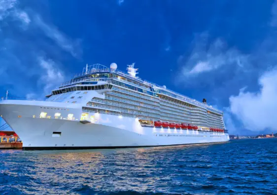 luxury cruises and yacht charters