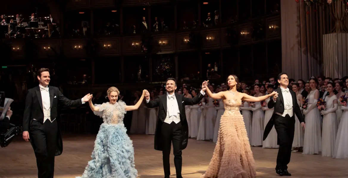 luxury calendar for february