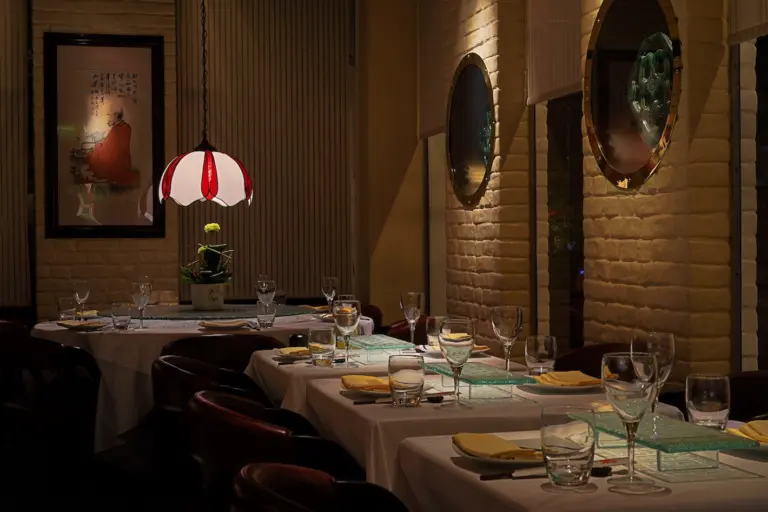 The Good Earth Esher