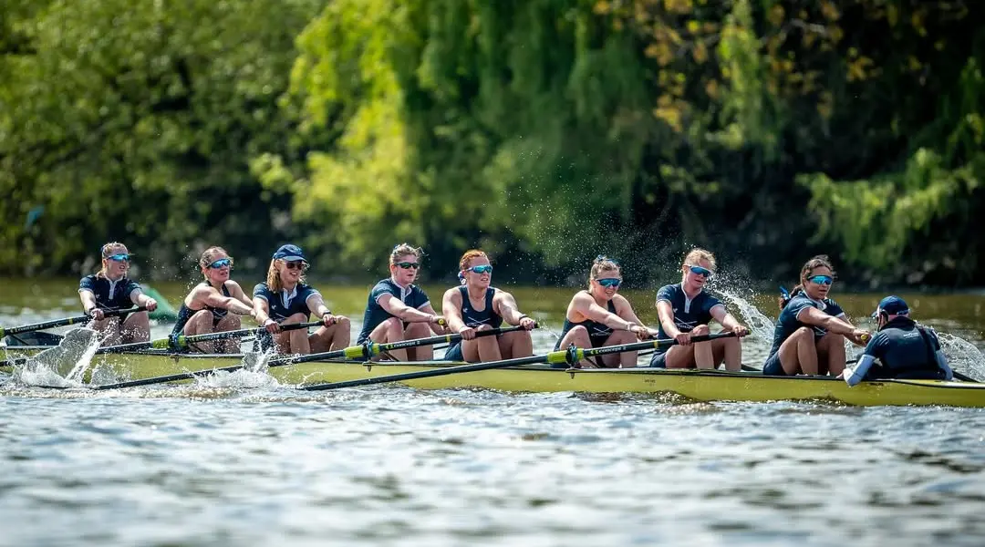 luxury calendar for April