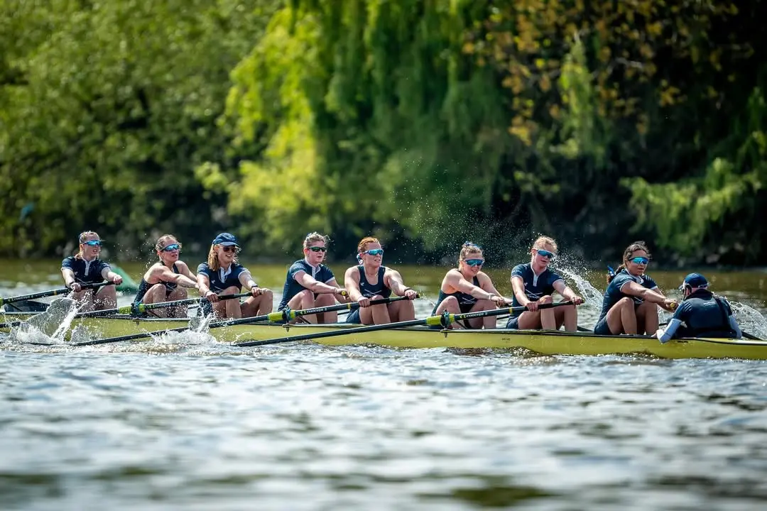 luxury calendar for April