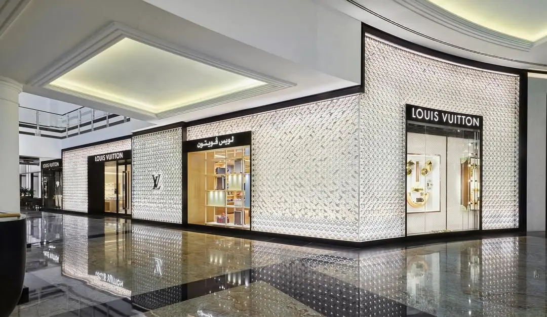 luxury shopping in Dubai