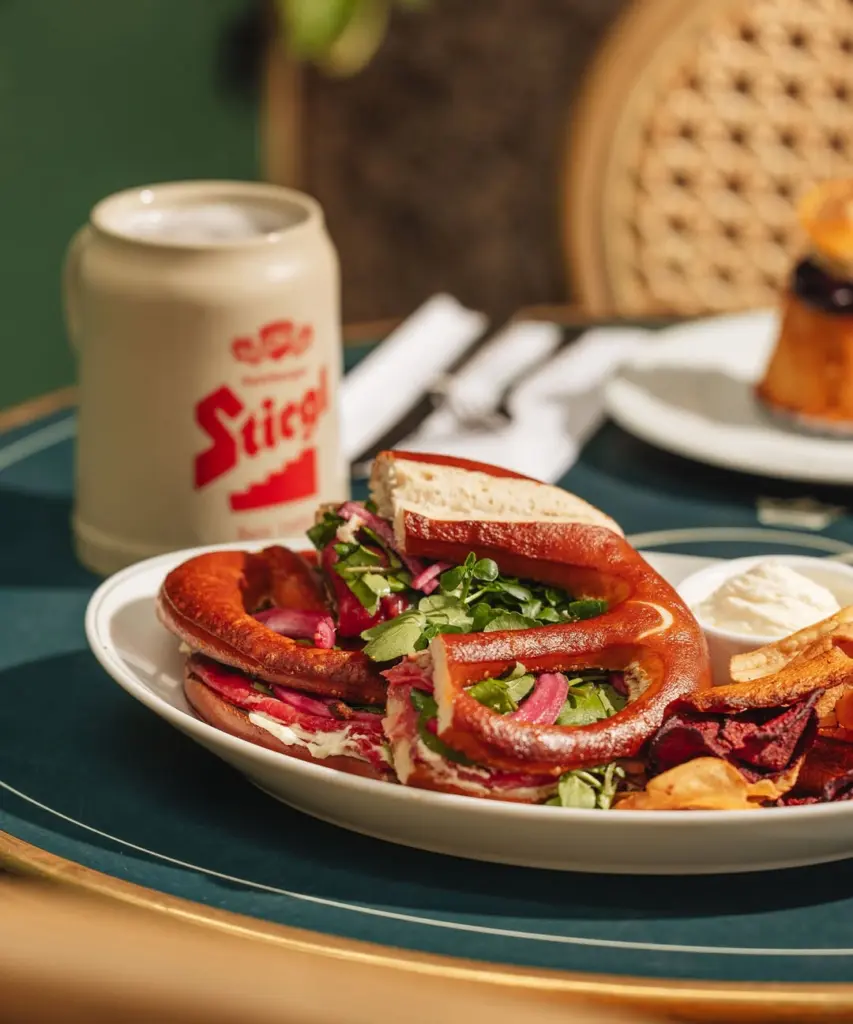 the delaunay breakfast