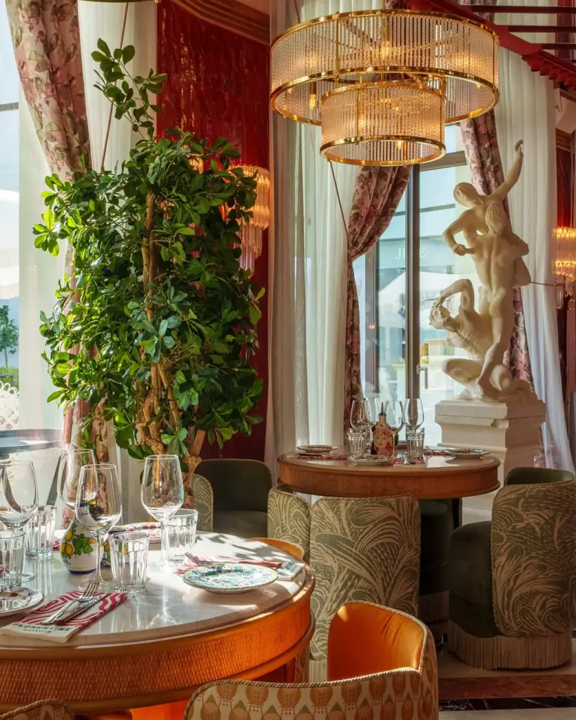 Dining scene at Florentine, Marbella