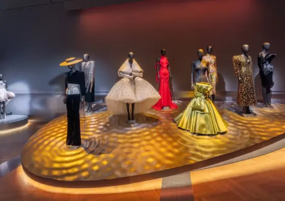 Fashion exhibitions around the world