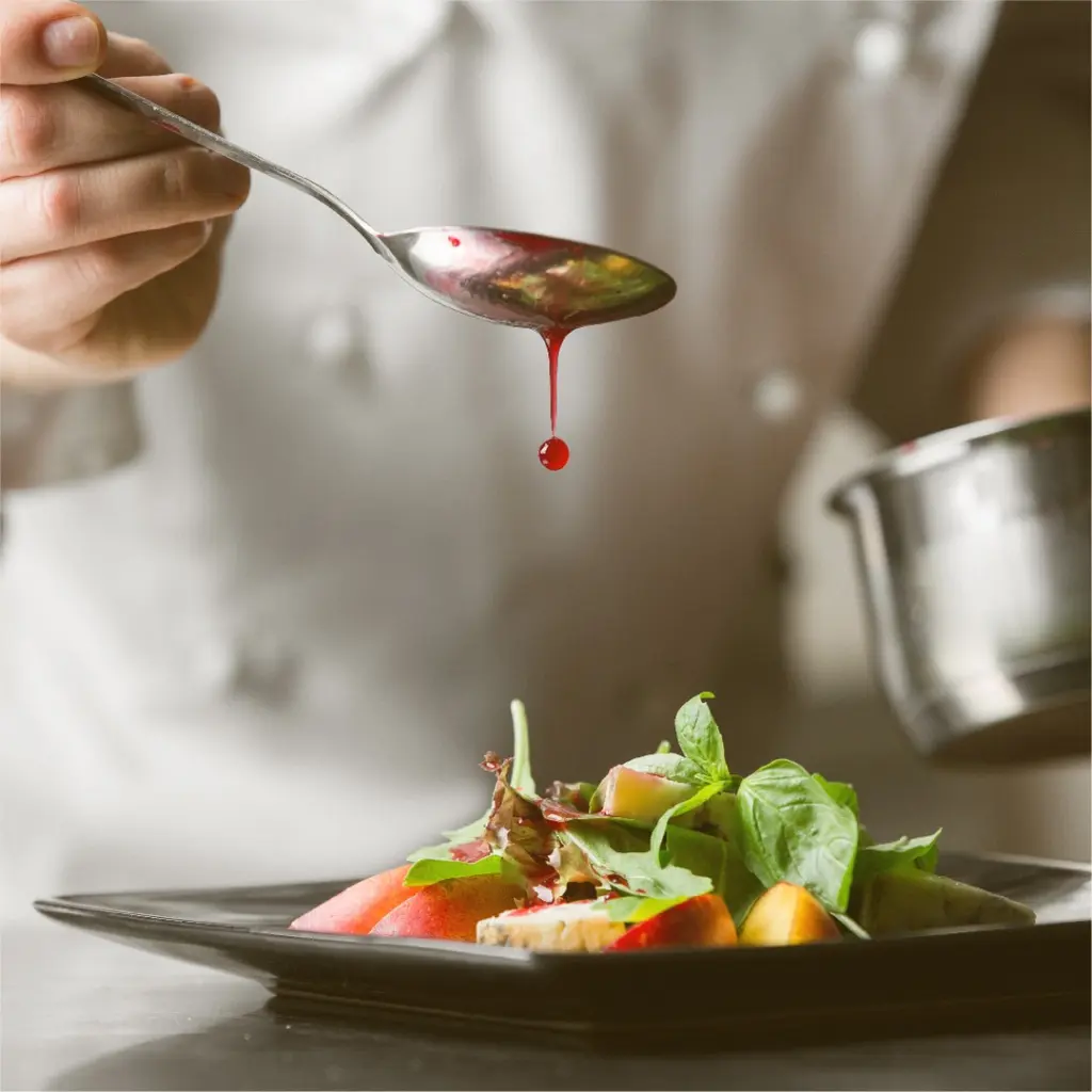 refined Cap St Georges dining